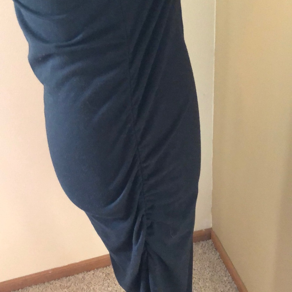 3 for $25 Sale! 🧜🏼‍♀️ Maternity dress - black - Picture 6 of 6